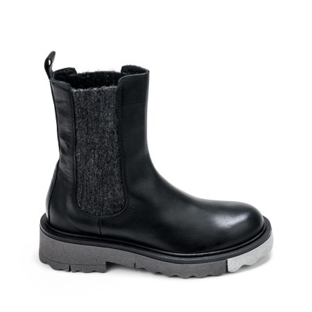 Alternative view of Roberto-Serpentini-BEA18 nero